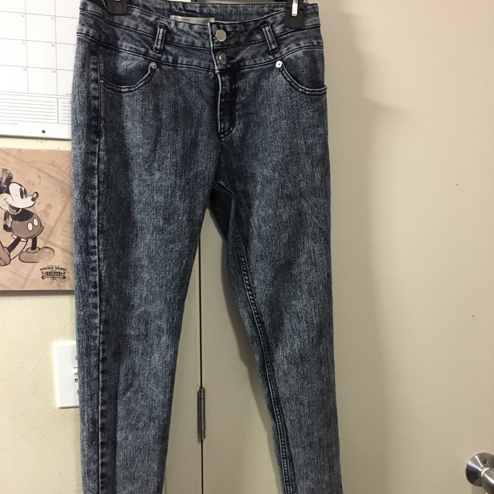 Bundle - Picture 3 of 5